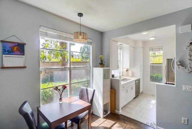 3534 Caminito El Rincon, San Diego CA: https://media.crmls.org/mediaz/75e39734-762c-4215-825d-64a526c5dc75.jpg