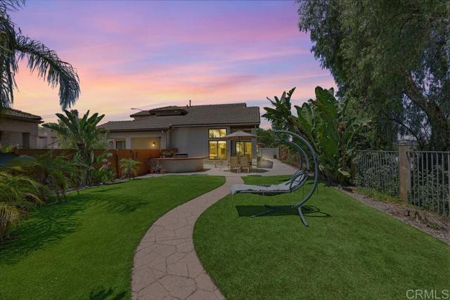 8627 Paseo Del Sol, Santee CA: https://media.crmls.org/mediaz/75e413c9-5e3e-4473-8a14-14ab6ff7ceda.jpg
