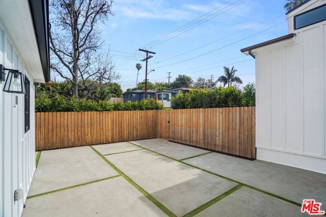 4130 VERDUGO VIEW Drive, Los Angeles CA: https://media.crmls.org/mediaz/75e56b33-d9d5-404a-b0b4-b77e16fe8c0d.jpg