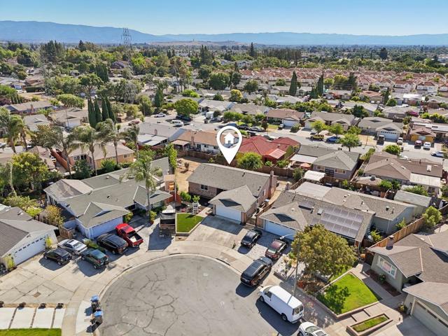 2995 Pettigrew Court, San Jose CA: https://media.crmls.org/mediaz/75e62154-9831-473f-b989-58acf210883d.jpg