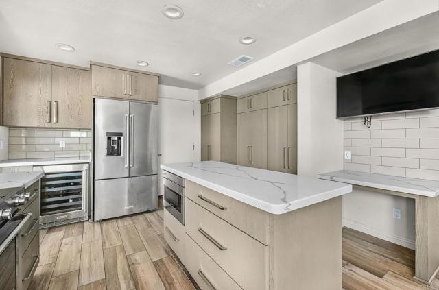 Detail Gallery Image 14 of 45 For 3112 N Mountain View Dr, San Diego,  CA 92116 - 4 Beds | 2 Baths