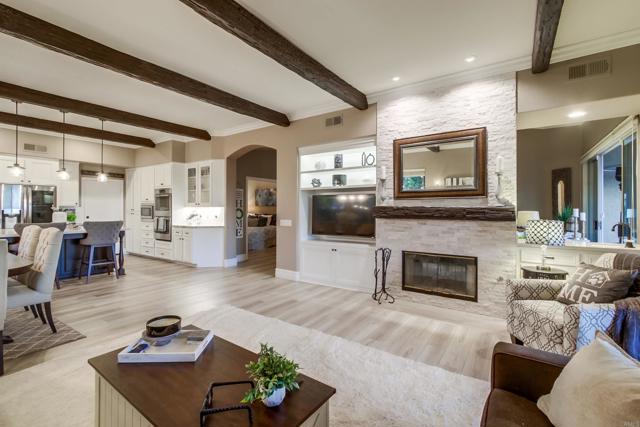 375 Camino Bailen, Escondido CA: https://media.crmls.org/mediaz/75e73fca-4dc1-4674-9786-e61917d0bfbc.jpg