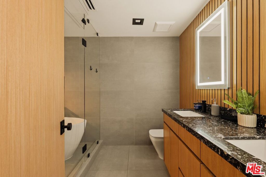 MLS #26936151 image #25