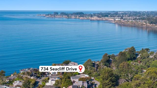 734 Seacliff Drive, Aptos CA: https://media.crmls.org/mediaz/75ea6593-eec7-4a18-ac71-1e8e2cde5665.jpg
