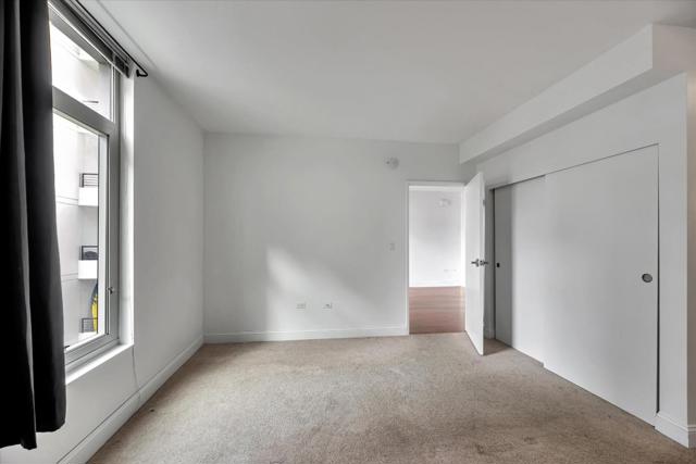 425 W Beech Street, San Diego CA: https://media.crmls.org/mediaz/75eaae83-6d6b-48d8-89c2-4379cbb6131a.jpg