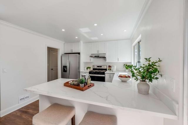 2651 Evergreen Drive, San Bruno CA: https://media.crmls.org/mediaz/75ebf59b-49c5-4b0f-9597-7e9ba234a321.jpg