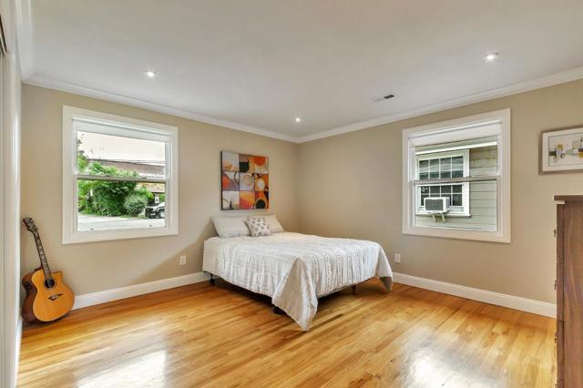 1663 Cross Way, San Jose CA: https://media.crmls.org/mediaz/75ece83f-88fd-476e-adc2-4b159c2c6c15.jpg