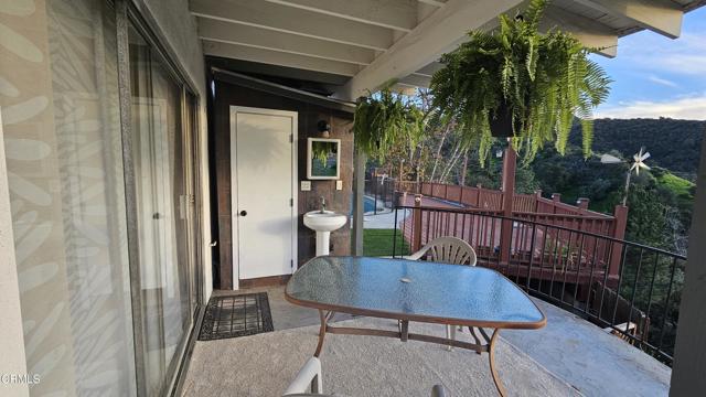 Detail Gallery Image 39 of 46 For 2786 Kennington Dr, Glendale,  CA 91206 - 4 Beds | 3 Baths