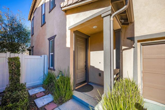 Detail Gallery Image 3 of 39 For 31938 Red Pine Way #93,  Temecula,  CA 92592 - 3 Beds | 2/1 Baths