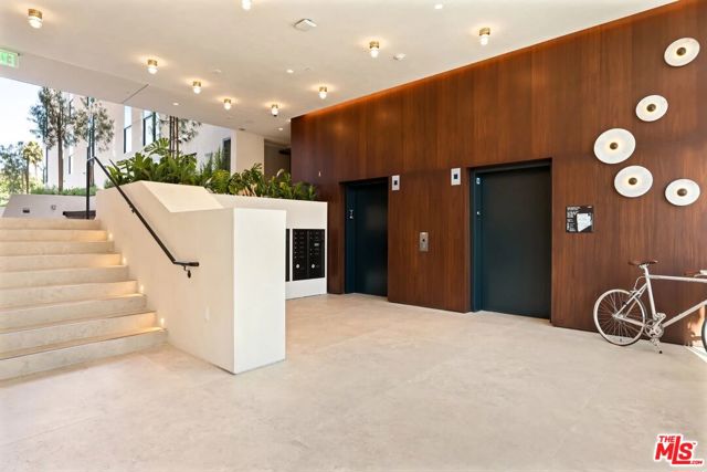 3004 Sunset Boulevard, Los Angeles CA: https://media.crmls.org/mediaz/75eee495-e459-47e2-9f83-ba8898e17e6a.jpg