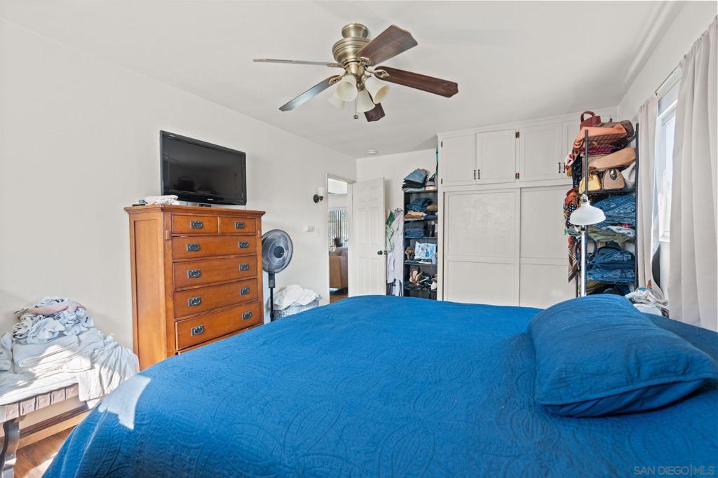 MLS #250042856SD image #13