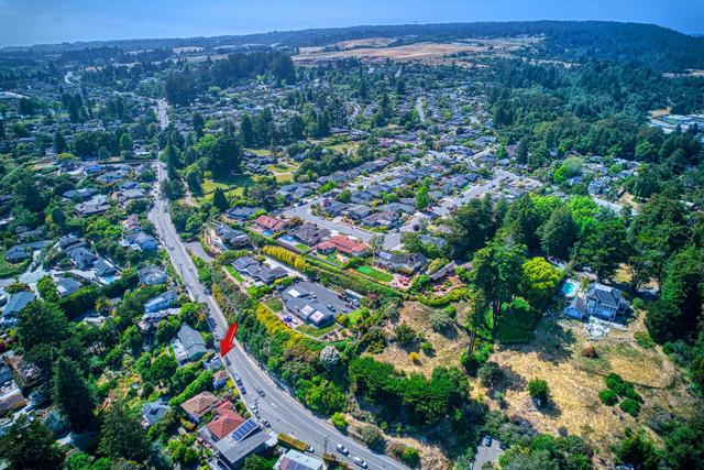 449 High Street, Santa Cruz CA: https://media.crmls.org/mediaz/75f0170b-1629-4d1d-b191-a1e2010b551e.jpg