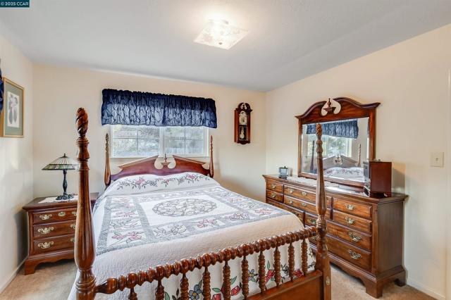 80 Diogenes Dr, Angwin CA: https://media.crmls.org/mediaz/75f01c21-09d0-499c-9358-b961b03a53f2.jpg