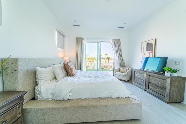 814 Nugget Lane, Palm Springs CA: https://media.crmls.org/mediaz/75f1bf5c-d9a8-4064-bb13-7edd194fe09c.jpg