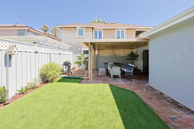 Detail Gallery Image 4 of 42 For 413 J St, Coronado,  CA 92118 - 1 Beds | 1 Baths