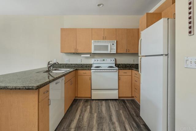 Detail Gallery Image 6 of 29 For 1501 Front St #516,  San Diego,  CA 92101 - 2 Beds | 2 Baths