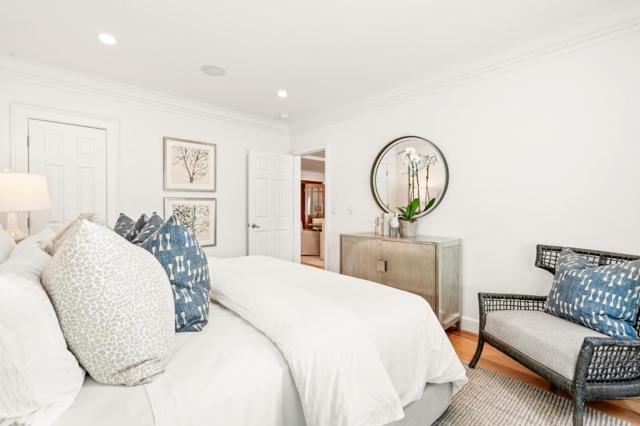 6 Zachary Court, Menlo Park CA: https://media.crmls.org/mediaz/75f4342a-4b07-44ea-8c95-a0db71ca8358.jpg