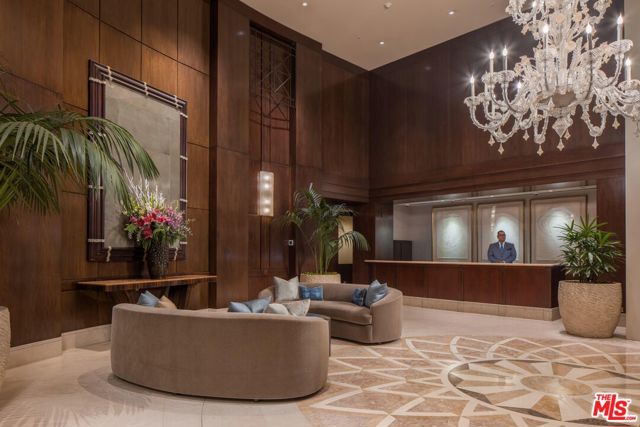 10580 Wilshire Boulevard, Los Angeles CA: https://media.crmls.org/mediaz/75f4d967-bbf0-437d-80c9-c7d2ac239f5a.jpg