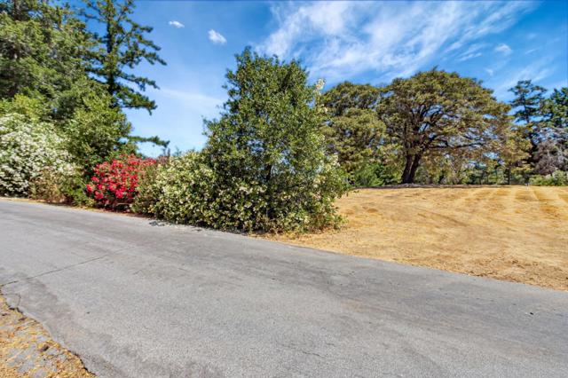 855 Oak Ridge Road, Los Gatos CA: https://media.crmls.org/mediaz/75f8150e-ac96-41c2-8b0c-6b7b31df19d8.jpg