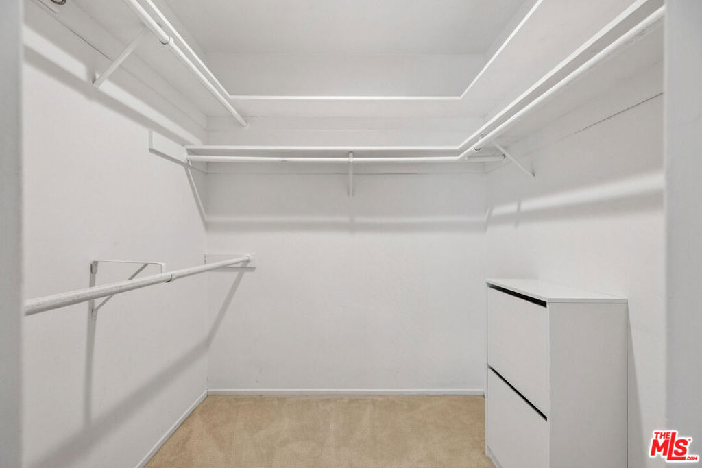 MLS #25597033 image #13