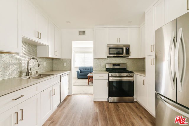 1831 259th Street, Lomita CA: https://media.crmls.org/mediaz/75f892b0-4a1f-41d8-9e08-2a4e4bbf5342.jpg