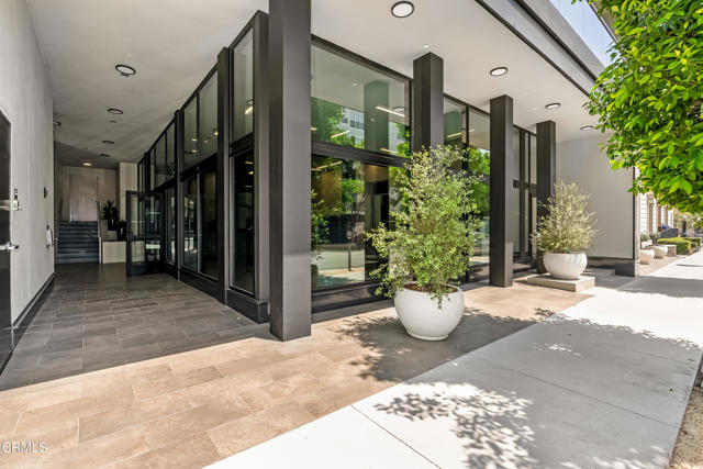 Detail Gallery Image 31 of 46 For 178 S Euclid Ave #402,  Pasadena,  CA 91101 - 2 Beds | 2 Baths
