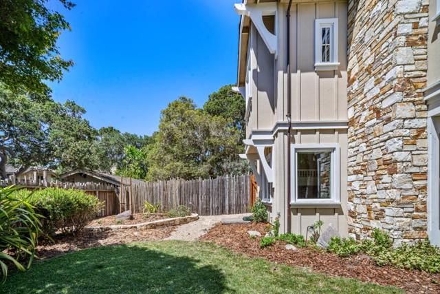 0 Casanova 5 NW of Ocean Avenue, Carmel CA: https://media.crmls.org/mediaz/75fa6df2-a349-48d1-b581-6614ecf6851c.jpg