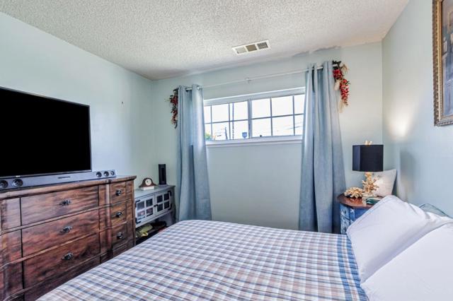 1625 Mount Herman Drive, San Jose CA: https://media.crmls.org/mediaz/75fae72e-2a02-4d0f-af8d-5333d578e8f5.jpg