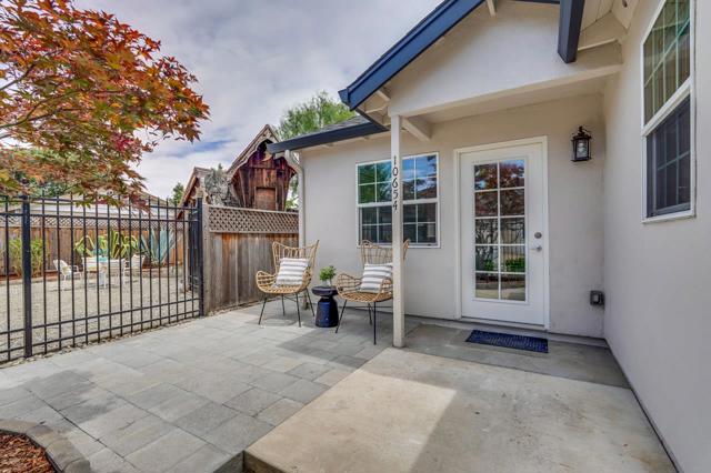 10656 Larry Way, Cupertino CA: https://media.crmls.org/mediaz/75fb1869-c4ad-4ee5-b9df-984c96decb02.jpg