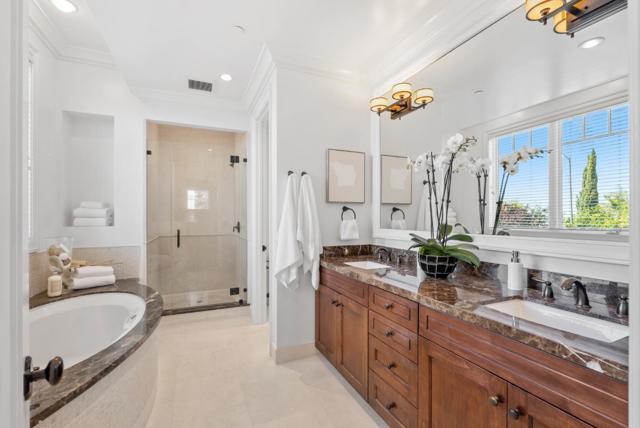 Image 13 of 20 For 808 Toyon Way