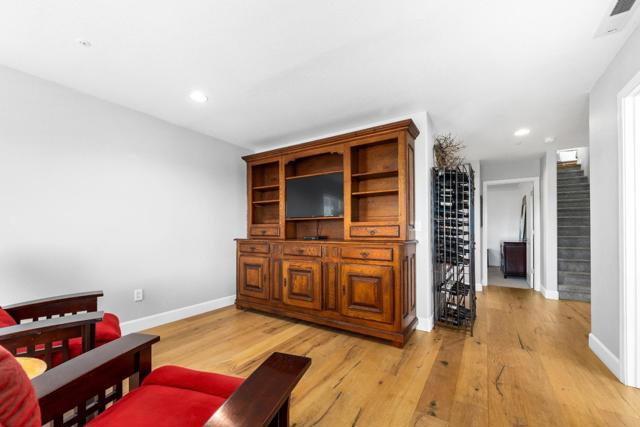 18530 Berta Ridge Place, Salinas CA: https://media.crmls.org/mediaz/75fc89f4-3030-4d55-909d-d066b039387a.jpg