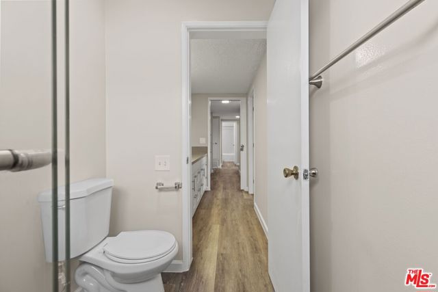 1538 STANFORD Street, Santa Monica CA: https://media.crmls.org/mediaz/75fccaa1-ef36-47ff-8163-6c4cd8fcc4ee.jpg
