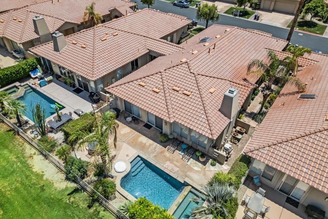 99 Kavenish Drive, Rancho Mirage CA: https://media.crmls.org/mediaz/75fe3ebb-1b90-42a2-9670-19f5626440ae.jpg