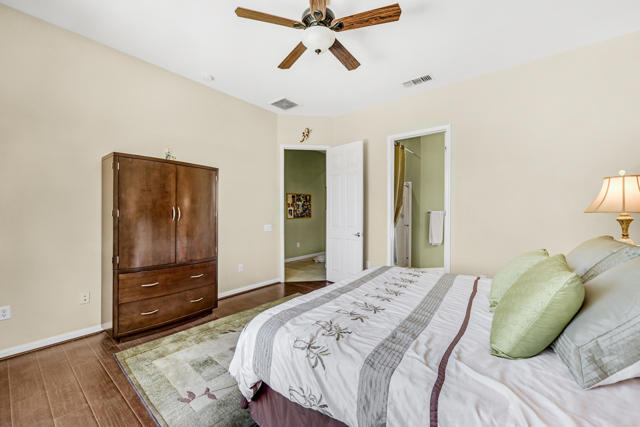 81193 Avenida Tres Lagunas, Indio CA: https://media.crmls.org/mediaz/7600618f-8924-4b5e-be01-1b59ef3e7161.jpg