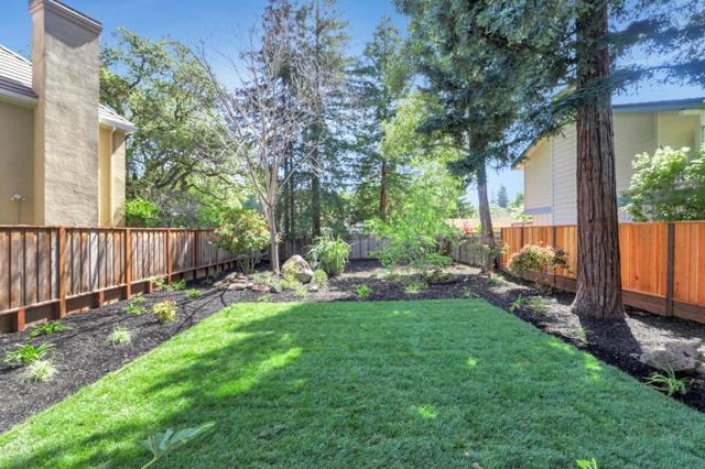 546 9th Avenue, Menlo Park CA: https://media.crmls.org/mediaz/7600b690-690b-4fbe-9909-ab5c6dfe21c7.jpg