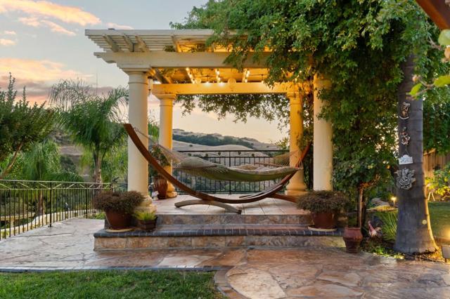 2180 Bellington Court, San Jose CA: https://media.crmls.org/mediaz/76020ec1-a6dd-4b79-a975-bfc535f952bd.jpg