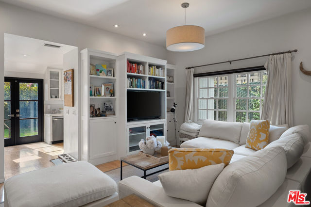 Drew Fenton | 11450 Chenault Street Los Angeles CA | MLS: 7456709 Drew Fenton | 11450 Chenault Street Los Angeles CA | MLS: 7456709