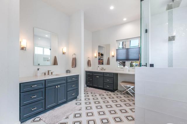 2630 Vistosa Place, Carlsbad CA: https://media.crmls.org/mediaz/760295e8-7153-41fc-968a-9f90f621cd10.jpg