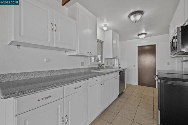 18957 Stag Circle, Tuolumne CA: https://media.crmls.org/mediaz/760422ca-9f77-474b-8484-98bee67475d6.jpg