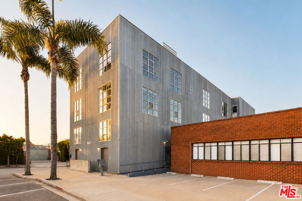 1643 12th Street Unit 2