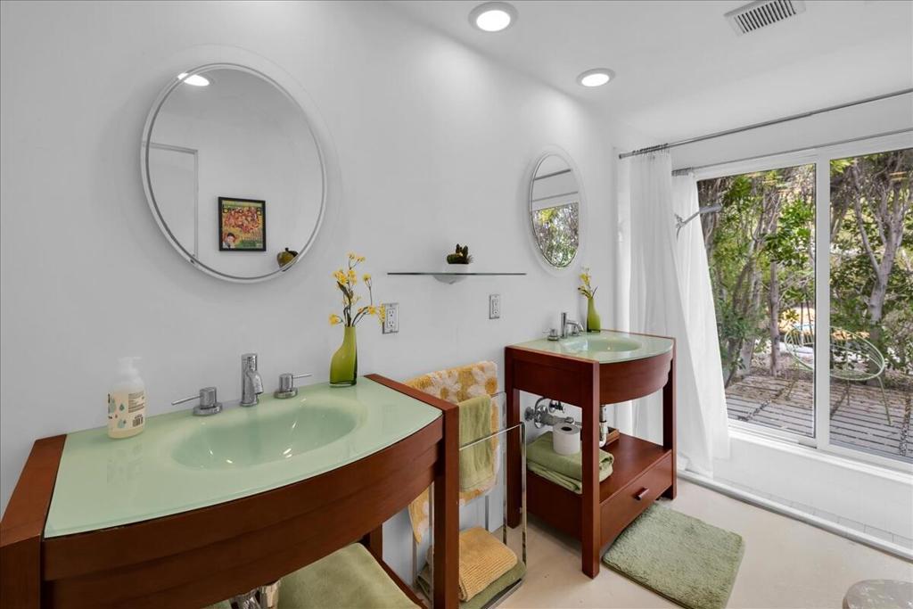 MLS #219145217DA image #32