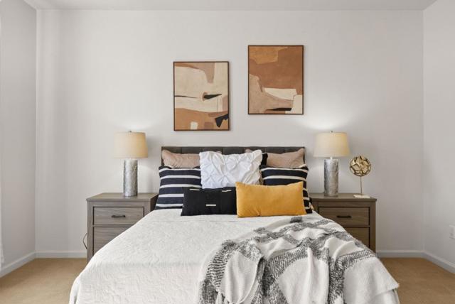 952 Cole Place, Santa Clara CA: https://media.crmls.org/mediaz/7608d345-fade-4fd2-a41c-e1b0b88c85ce.jpg