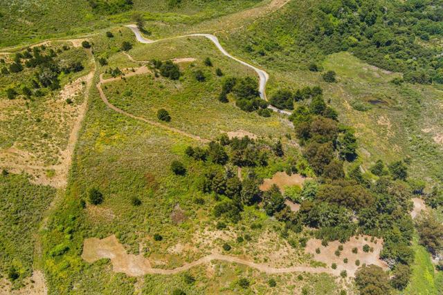 0 Stage Road,  CA: https://media.crmls.org/mediaz/76091765-cb54-4f3d-9716-07737690e4bd.jpg
