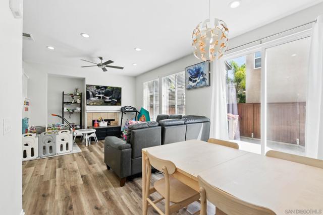 2855 Bear Valley Rd, Chula Vista CA: https://media.crmls.org/mediaz/7609978c-d532-40bc-bbb0-e3072518dbc9.jpg