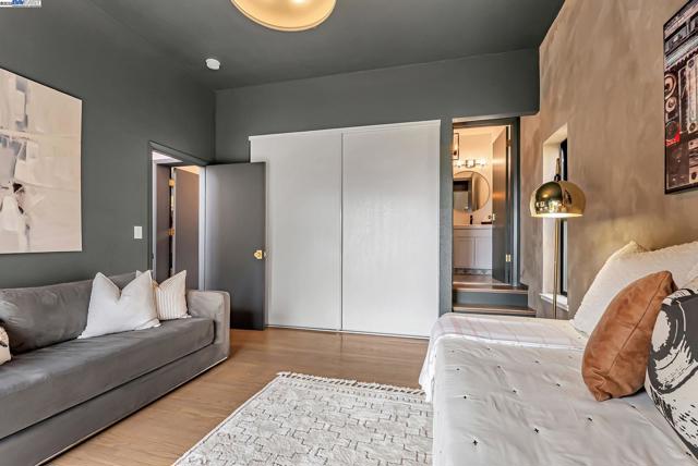 1106 Besito Ave, Berkeley CA: https://media.crmls.org/mediaz/760a24fc-d305-4827-ab27-a6e7cba81b0a.jpg