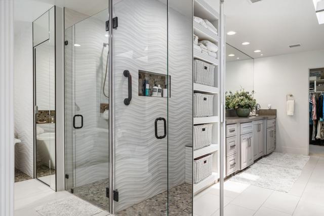 76 Princeton Drive, Rancho Mirage CA: https://media.crmls.org/mediaz/760a6a53-7b0a-48f2-af3f-b00426d8c2d4.jpg