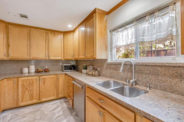 580 N Bayview Avenue, Sunnyvale CA: https://media.crmls.org/mediaz/760ae0a9-47aa-4f56-a67f-fd35aebfcceb.jpg