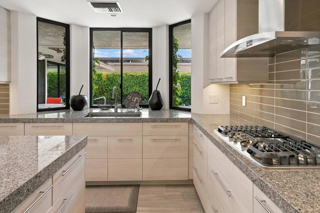 15 Colgate Drive, Rancho Mirage, CA 92270