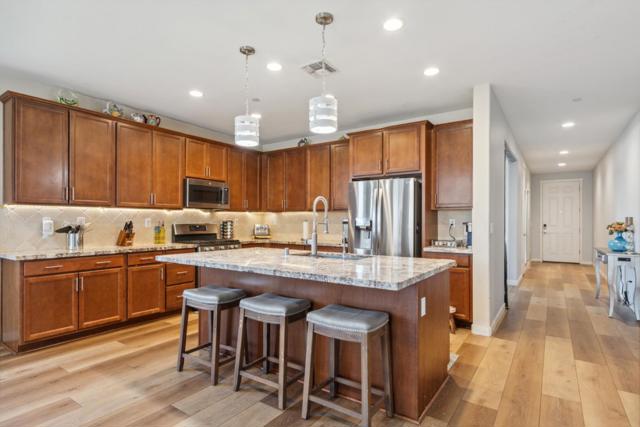 410 Thistle Court, Hollister CA: https://media.crmls.org/mediaz/760b3d40-8f8f-4fda-a5bf-d7c6efdac470.jpg