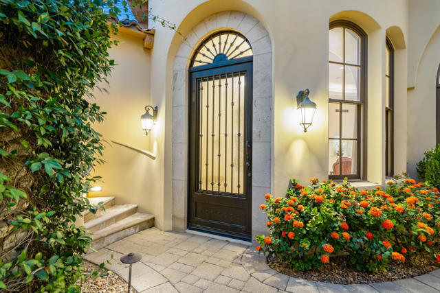 80614 Via Pessaro, La Quinta CA: https://media.crmls.org/mediaz/760b8ab9-5dbe-4582-a8dd-ee78ab827729.jpg
